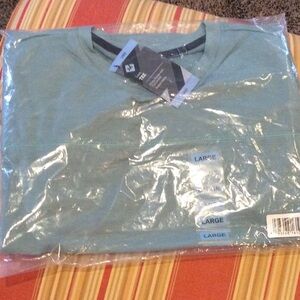 NWT Mens Luxe Tee